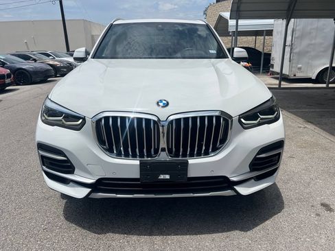 Used 2023 BMW X5 xDrive40i w/ Premium Package AWD/4WD image 3