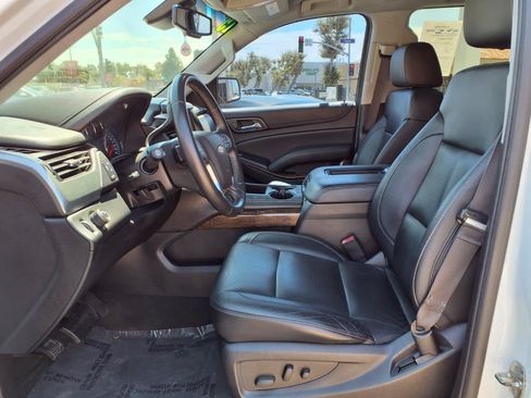 Used 2015 Chevrolet Tahoe LT RWD image 17