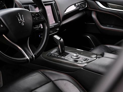 Used 2019 Maserati Levante S GranSport AWD/4WD image 27