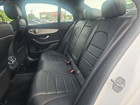Used 2021 Mercedes-Benz C 300 4MATIC Sedan image 31