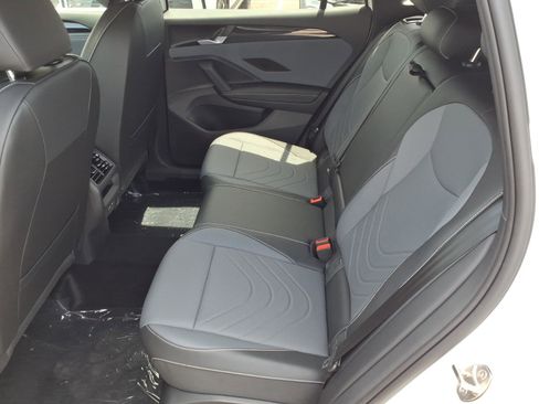 New 2026 Volkswagen Tiguan SE R-Line FWD image 14