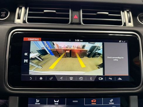 Used 2021 Land Rover Range Rover Westminster Edition image 40