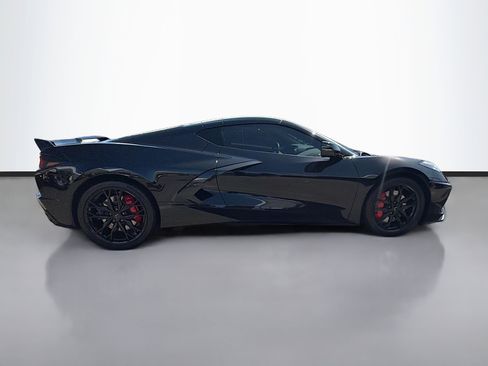 Used 2023 Chevrolet Corvette Stingray Preferred Cpe w/ Z51 Performance Package image 2
