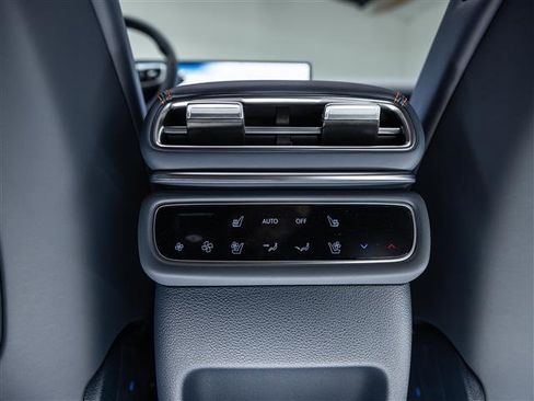 New 2026 Genesis GV80 3.5T e-SC image 45