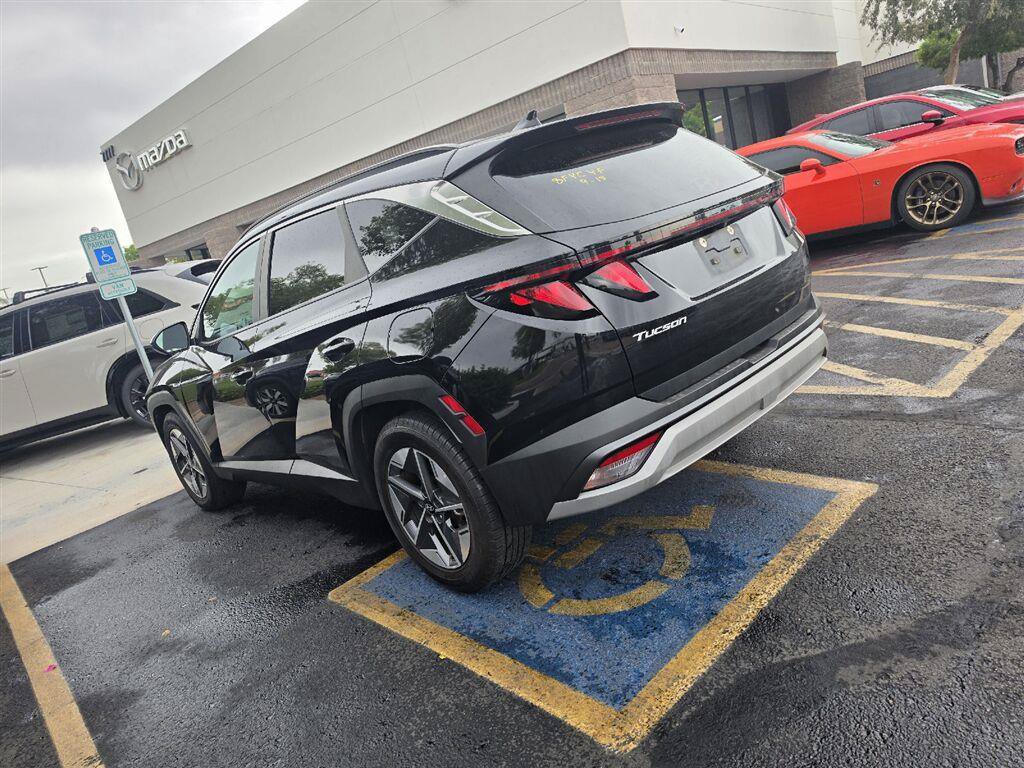 Used 2025 Hyundai Tucson SEL FWD image 11