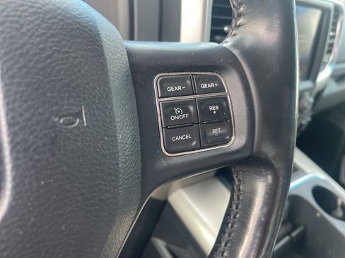 Used 2020 RAM 1500 Classic Warlock w/ Luxury Group image 16