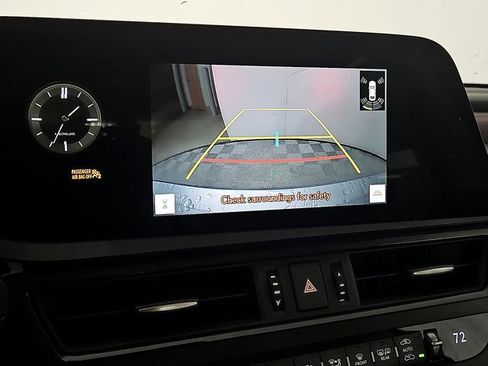 Certified 2025 Lexus ES 350 w/ Premium Package image 20