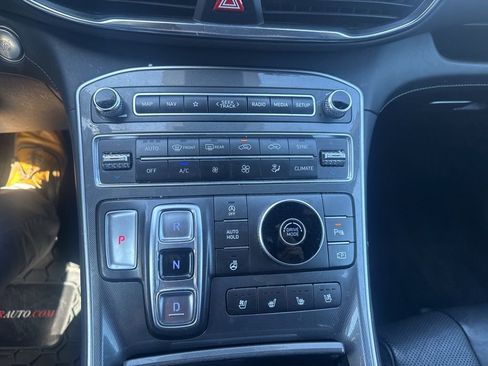 Used 2022 Hyundai Santa Fe Calligraphy image 11