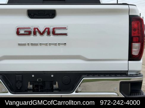 Used 2025 GMC Sierra 2500 SLE w/ SLE Value Package; AWD/4WD image 8
