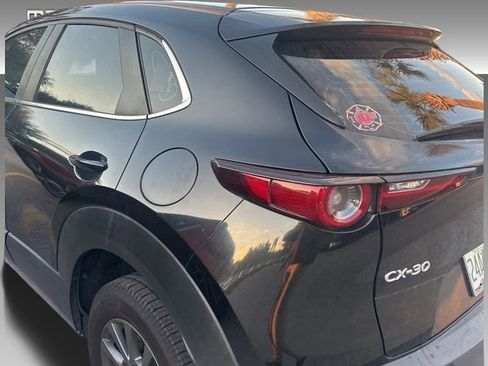 Used 2021 MAZDA CX-30 FWD 2.5 S image 11