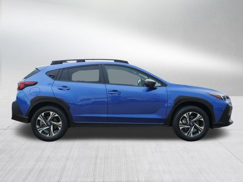 Used 2025 Subaru Crosstrek 2.5i Premium AWD/4WD image 8