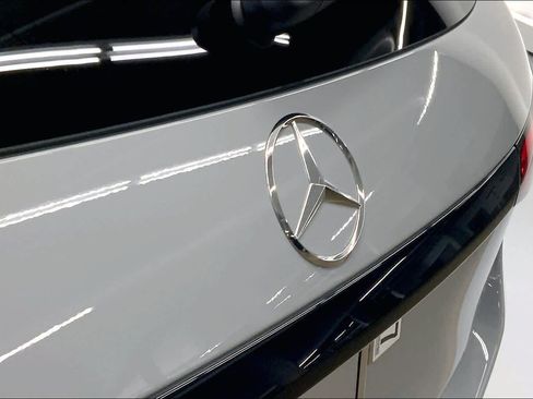 New 2026 Mercedes-Benz GLC 300 image 15