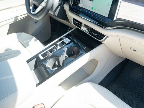 New 2026 Volkswagen Atlas SEL Premium R-Line AWD/4WD image 45