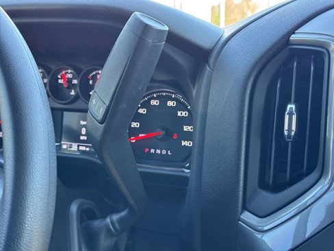 Used 2026 Chevrolet Silverado 2500 Custom w/ Custom Value Package image 26