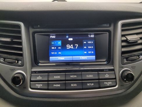 Used 2017 Hyundai Tucson SE w/ SE Popular Package 02 AWD/4WD image 25