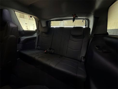 Certified 2020 Cadillac Escalade Luxury w/ Escalade Sport Edition image 25