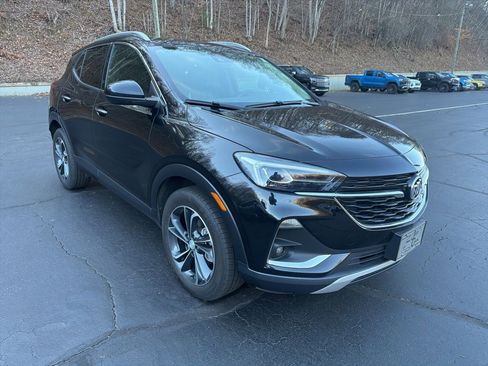 Used 2022 Buick Encore GX Essence image 4