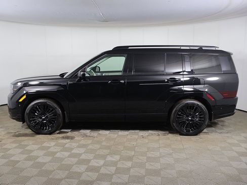 Certified 2025 Hyundai Santa Fe Calligraphy image 18