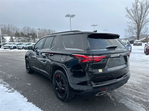 Used 2023 Chevrolet Traverse Premier w/ Redline Edition image 6
