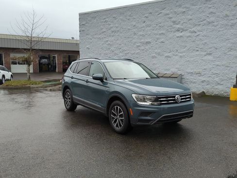 Used 2020 Volkswagen Tiguan S image 7