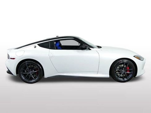 New 2024 Nissan Z Performance w/ Floor Mat Package image 14