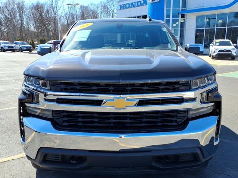 Used 2019 Chevrolet Silverado 1500 LT w/ All-Star Edition image 2