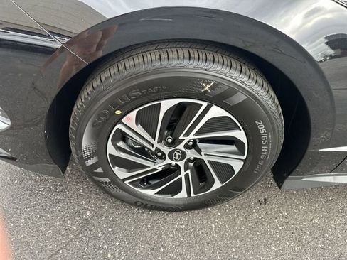 New 2026 Hyundai Sonata Blue FWD image 17