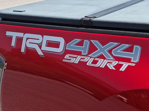 Certified 2023 Toyota Tacoma TRD Sport w/ Technology Package AWD/4WD image 29