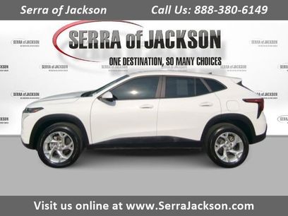 Used 2024 Chevrolet Trax LS w/ LS Convenience Package