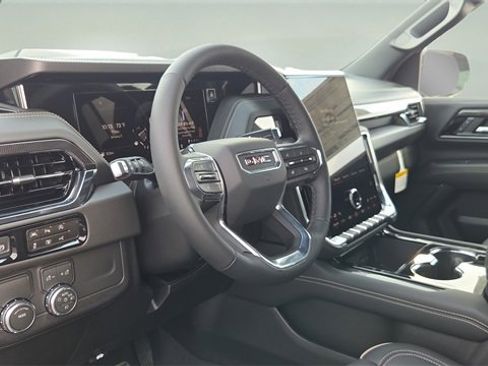 New 2026 GMC Yukon XL Elevation w/ LPO, Floor Liner Package image 29