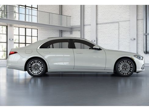 Certified 2023 Mercedes-Benz S 500 S 500 image 32