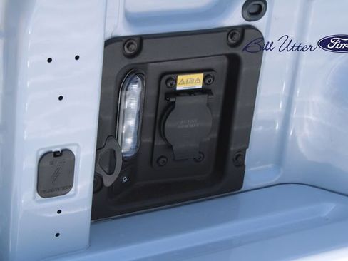 New 2026 Ford Maverick XLT w/ XLT Luxury Package FWD image 7