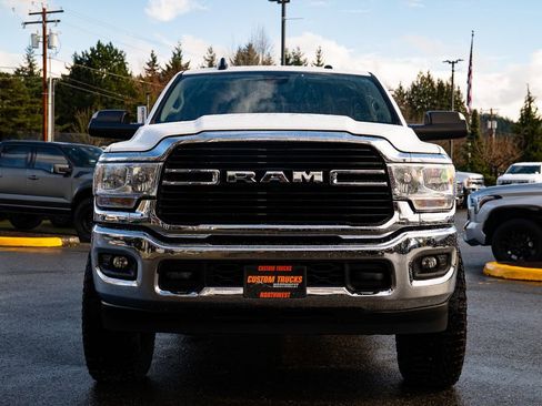Used 2019 RAM 2500 Big Horn image 9