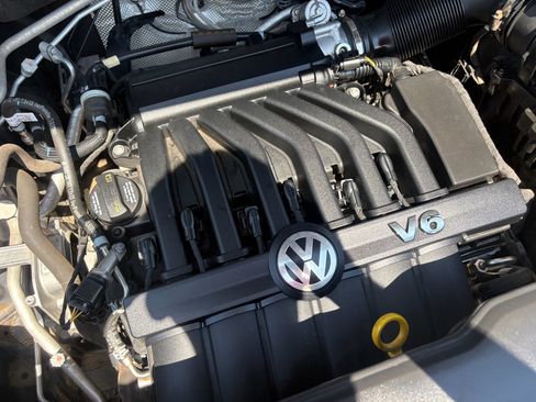 Used 2019 Volkswagen Atlas SE FWD image 35