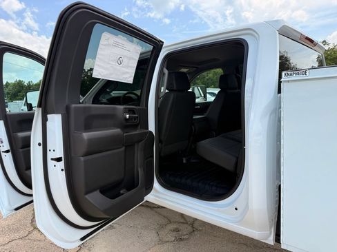 New 2026 GMC Sierra 2500 Pro w/ Convenience Package AWD/4WD image 24