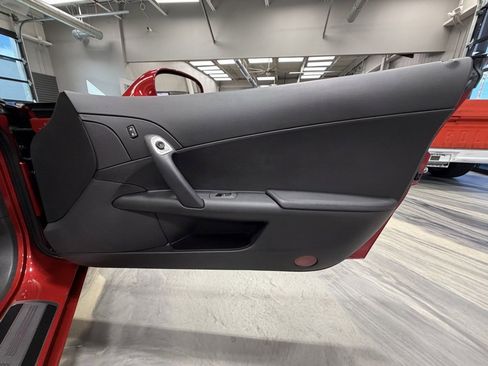 Used 2012 Chevrolet Corvette Grand Sport image 31