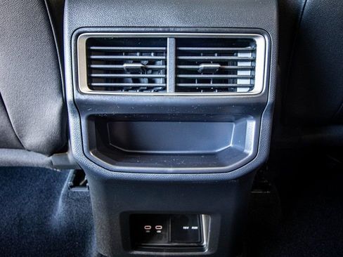 New 2026 Volkswagen Atlas Cross Sport SE image 47