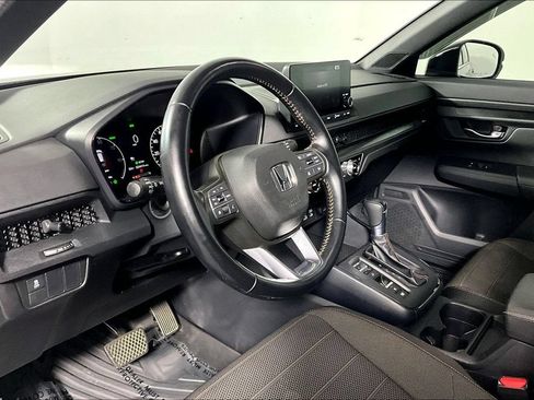 Used 2025 Honda CR-V Sport image 13