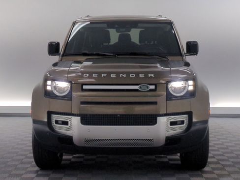 Used 2023 Land Rover Defender 90 S AWD/4WD image 6