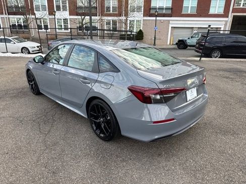 Certified 2025 Honda Civic Sport image 16