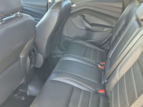 Used 2018 Ford Escape SEL image 13