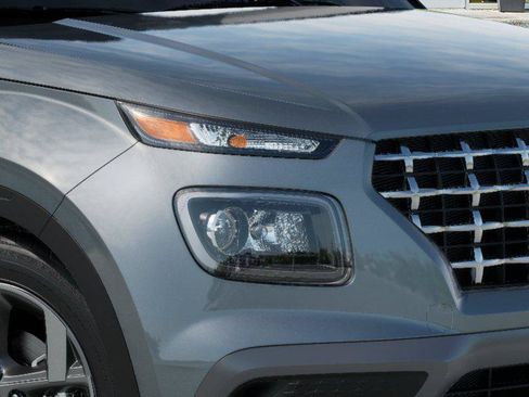New 2026 Hyundai Venue SEL FWD image 9