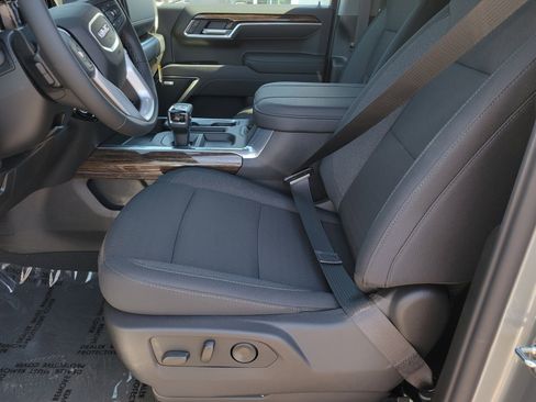 New 2026 GMC Sierra 1500 Elevation w/ Preferred Package image 6