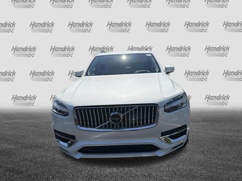 Certified 2024 Volvo XC90 T8 Ultimate w/ Protection Package Premier AWD/4WD image 3