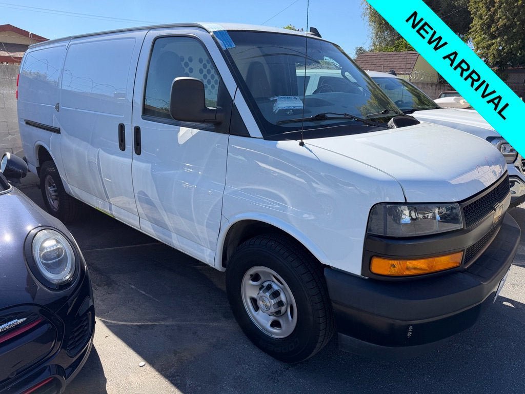 Used 2023 Chevrolet Express 2500 w/ Driver Convenience Package RWD image 2