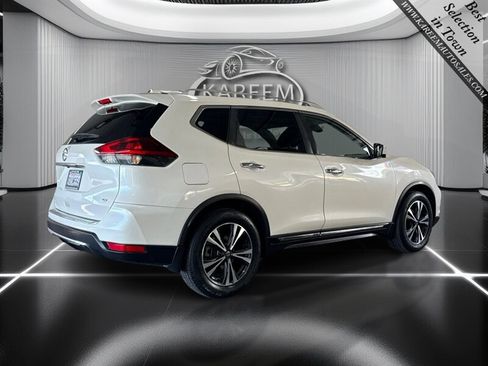Used 2018 Nissan Rogue SL w/ Premium Package FWD image 5