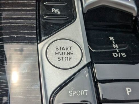 New 2026 BMW X5 sDrive40i w/ M Sport Package image 33