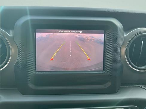 Used 2023 Jeep Wrangler Sport image 15