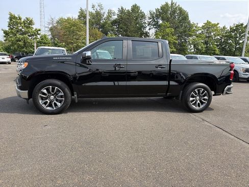 Used 2025 Chevrolet Silverado 1500 LT AWD/4WD image 2