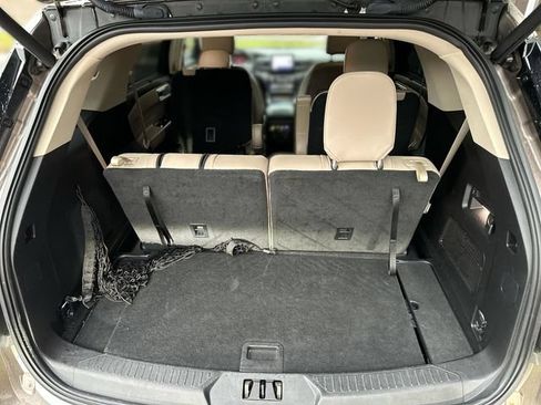 Used 2021 Ford Explorer Limited AWD/4WD image 26